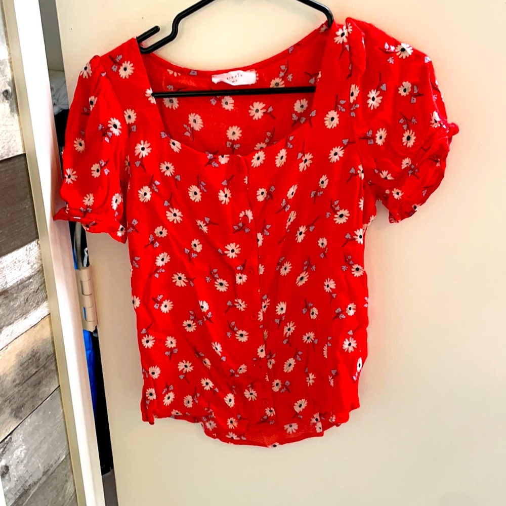 Red floral top